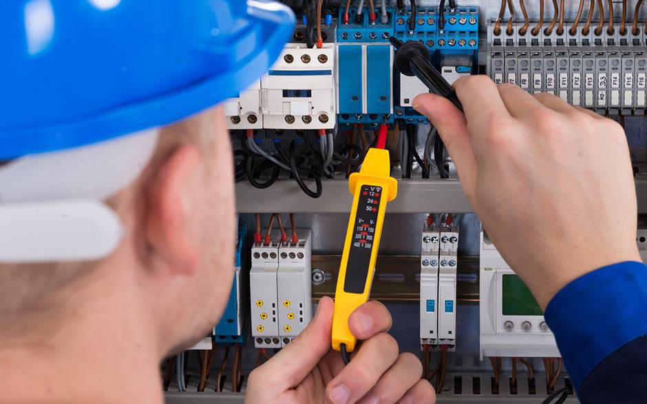 cherche électricien pas cher Morangis